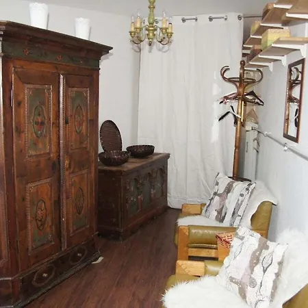 With 3 Bedrooms Holiday home *